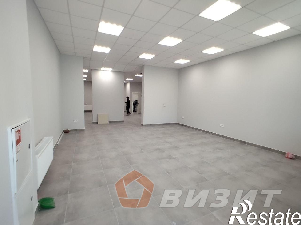 Сдать торговое помещение за 132 000 рублей на Дыбенко улица, 5