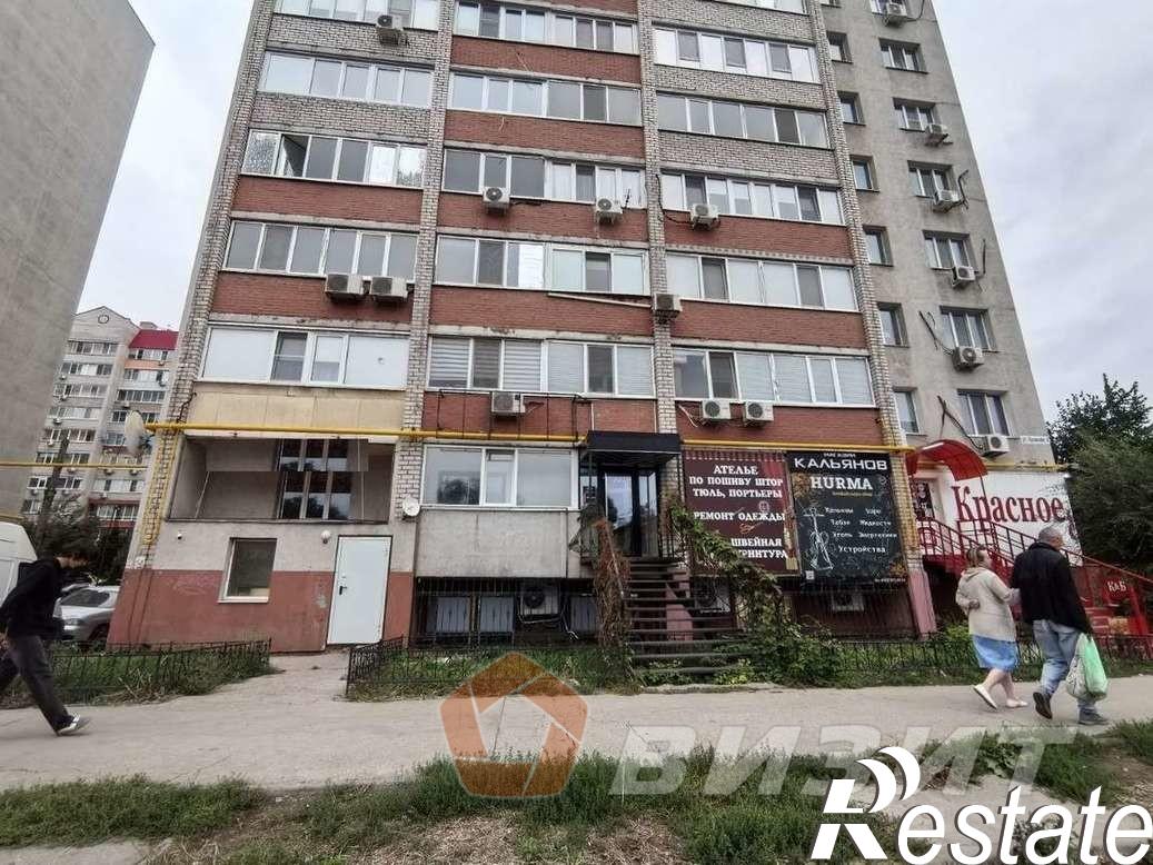 Сдать торговое помещение за 65 000 рублей на Кромская улица, 4