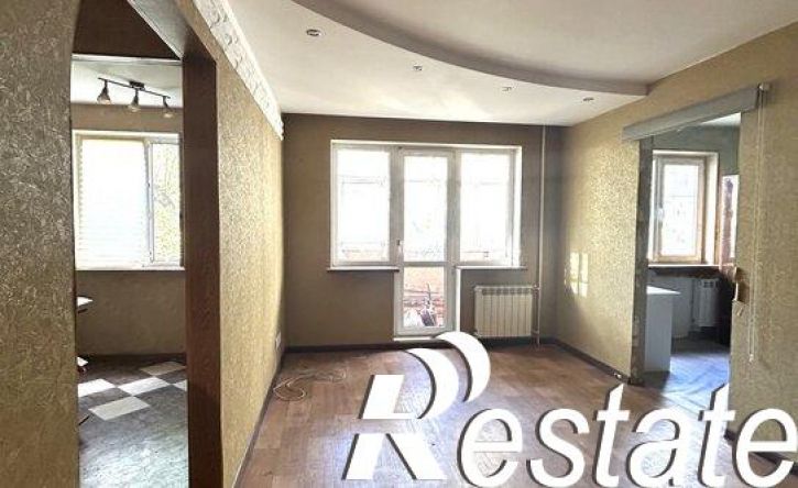 2-комн квартира улица Георгия Ратнера, 15,  д. 15