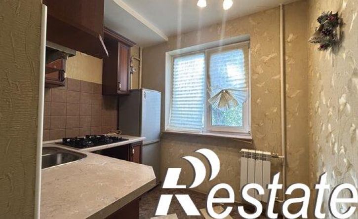 2-комн квартира улица Георгия Ратнера, 15,  д. 15