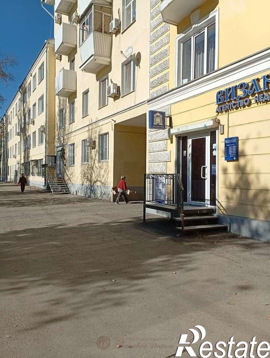 Купить комнату за 2 500 000 рублей на Урицкого улица, 6
