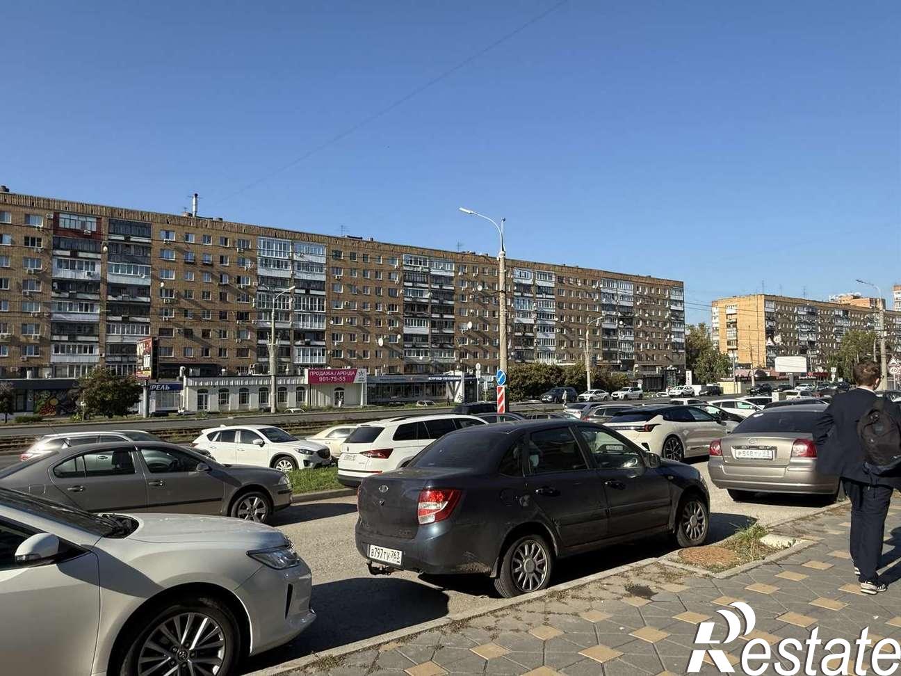 Сдать торговое помещение за 270 720 рублей на Ленина проспект, 3