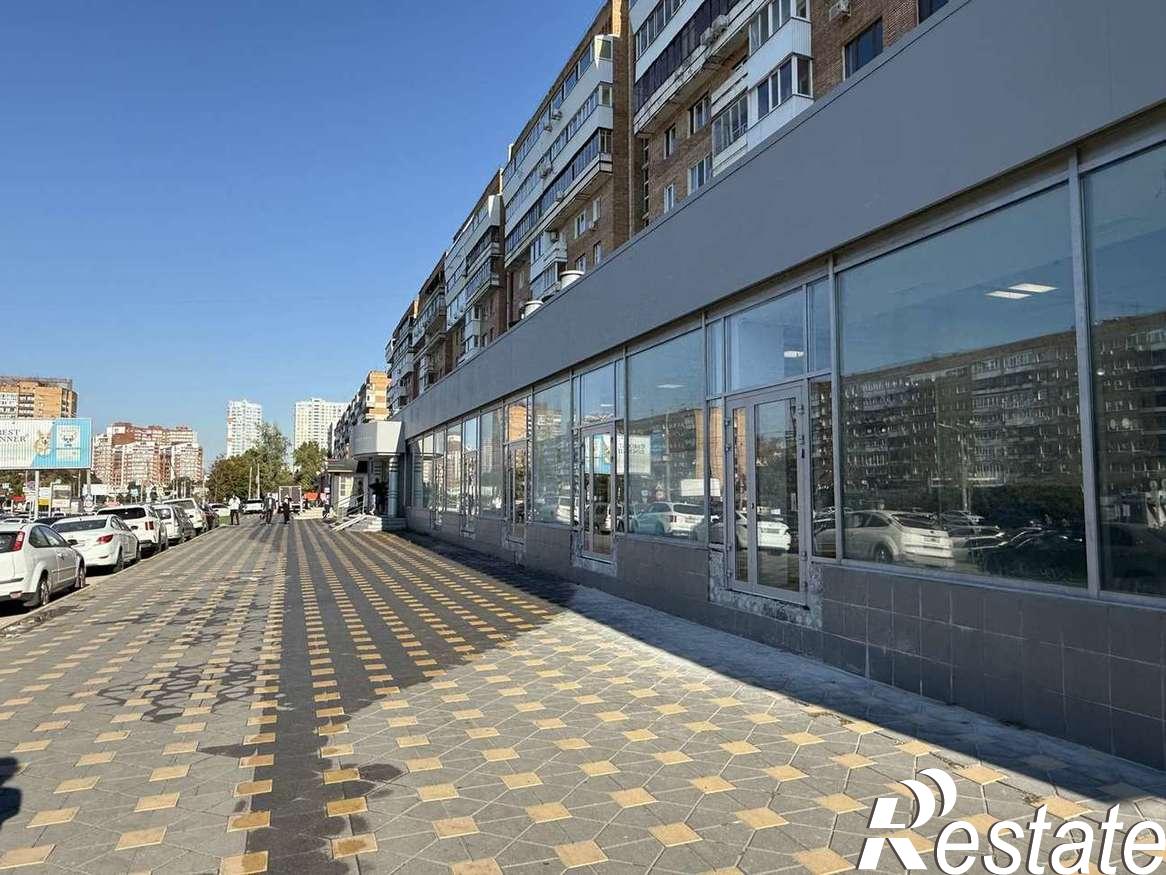 Сдать торговое помещение за 270 720 рублей на Ленина проспект, 3
