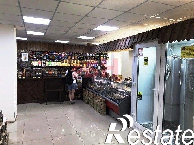 Сдать торговое помещение за 114 780 рублей на улица Урицкого, 2/1
