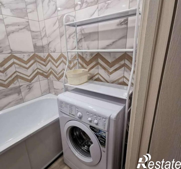 3-комн квартира Ленина проспект, 2А