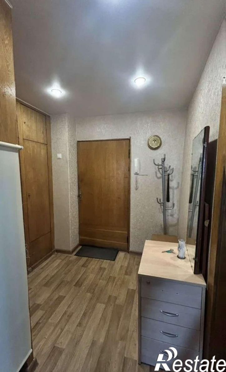 3-комн квартира Осипенко улица, 2В