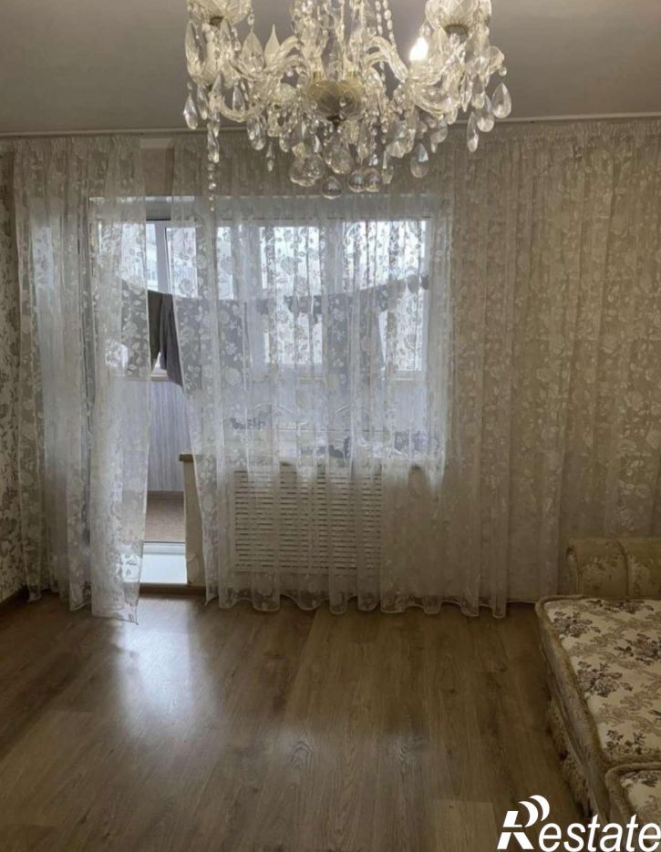 3-комн квартира Красных Коммунаров улица, 15