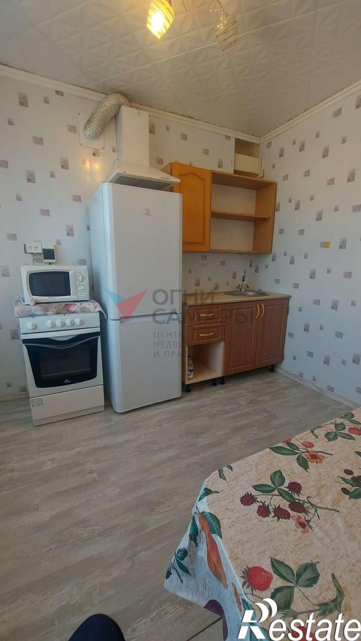 1-комн квартира Южный проезд, 182ка