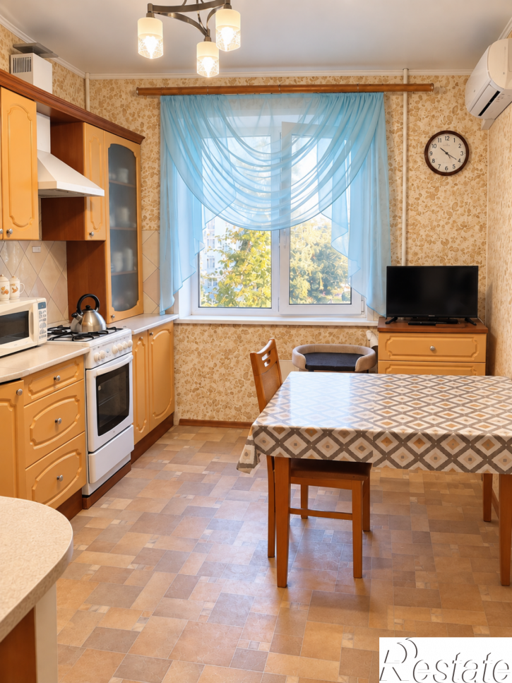 3-комн квартира Кирова проспект, 407