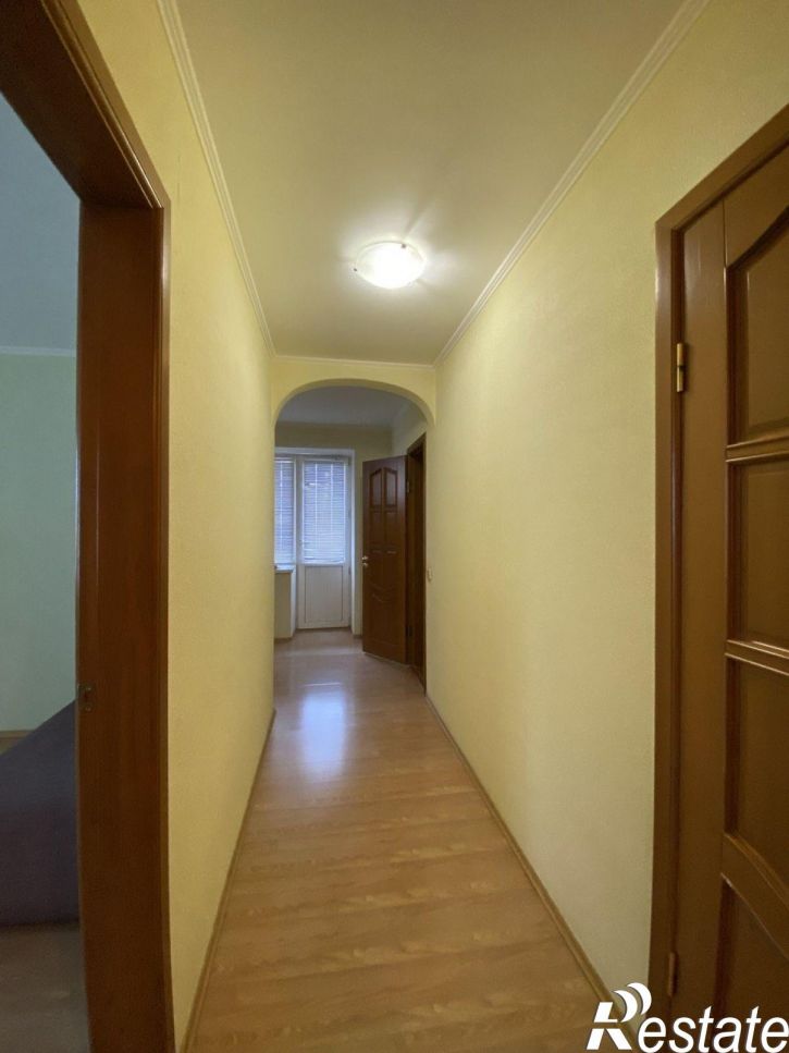4-комн квартира Ленинская улица, 18