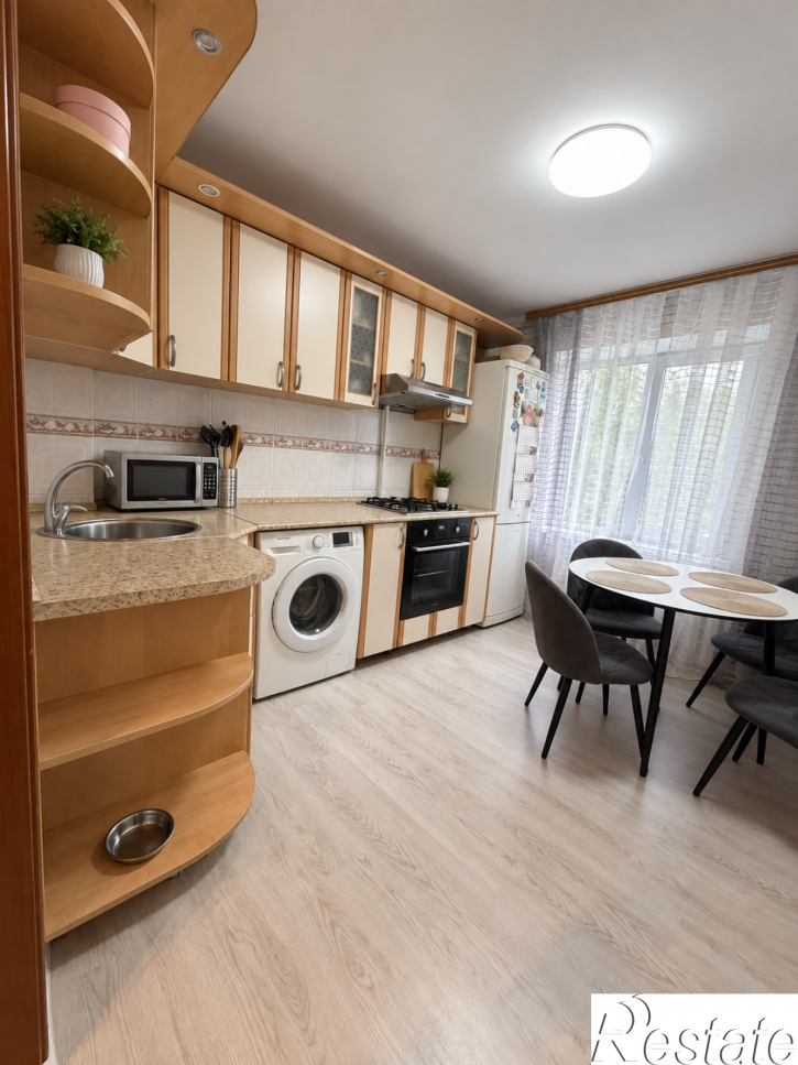 3-комн квартира Карла Маркса проспект, 508