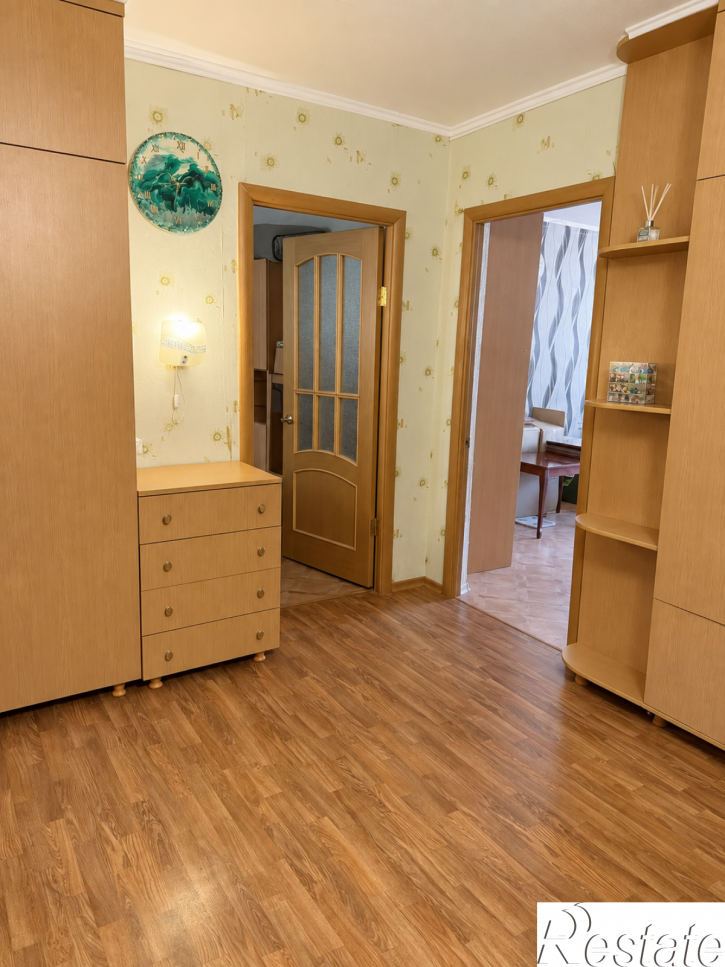 3-комн квартира Кирова проспект, 407