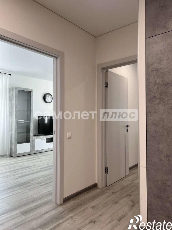 2-комн квартира Луначарского улица, 5