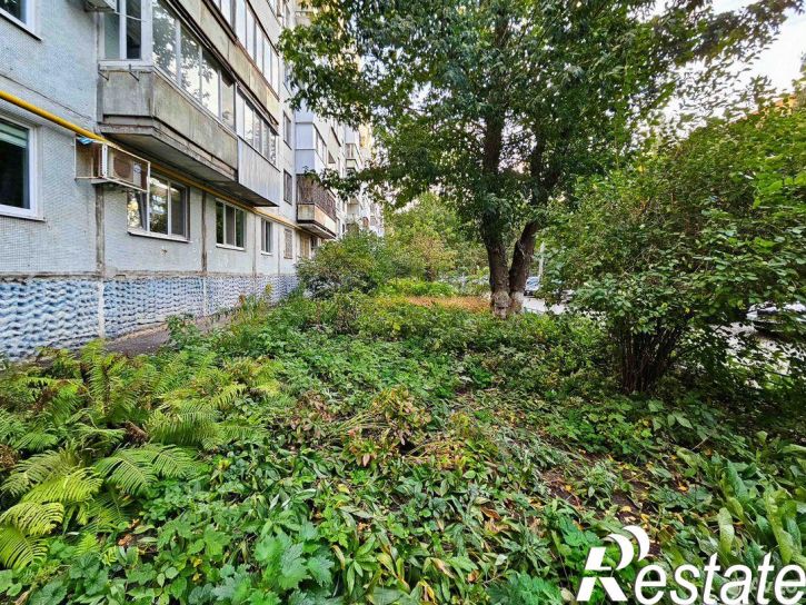 4-комн квартира Осипенко улица, 34