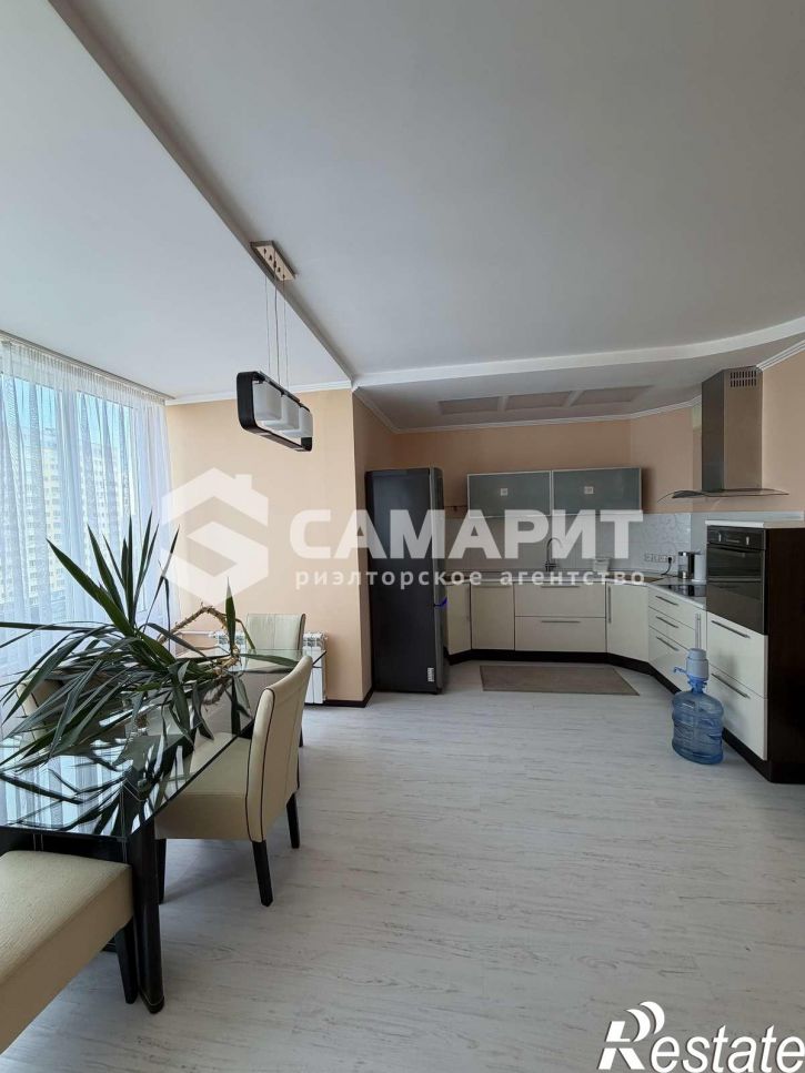 3-комн квартира Ново-Садовая улица, 303а