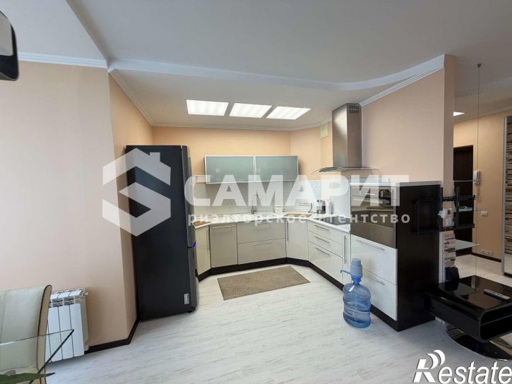 3-комн квартира Ново-Садовая улица, 303а