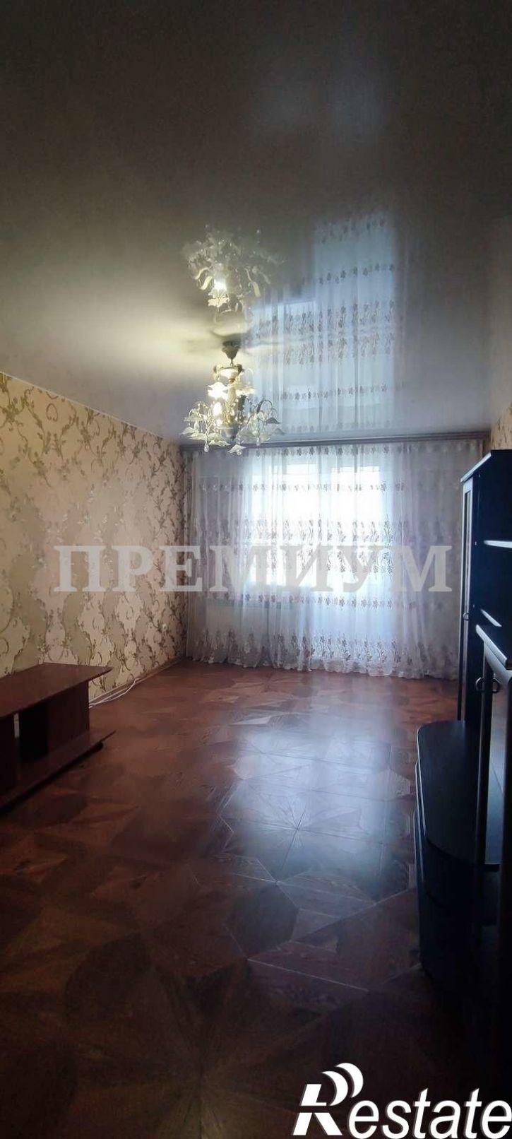 2-комн квартира Мира улица, 14