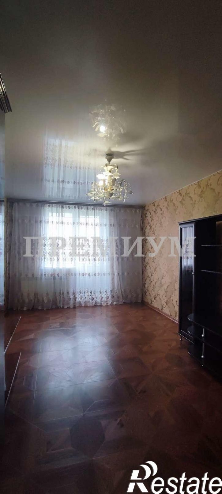 2-комн квартира Мира улица, 14