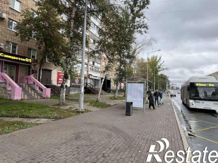 Торговое помещение Ново-Садовая улица, 27