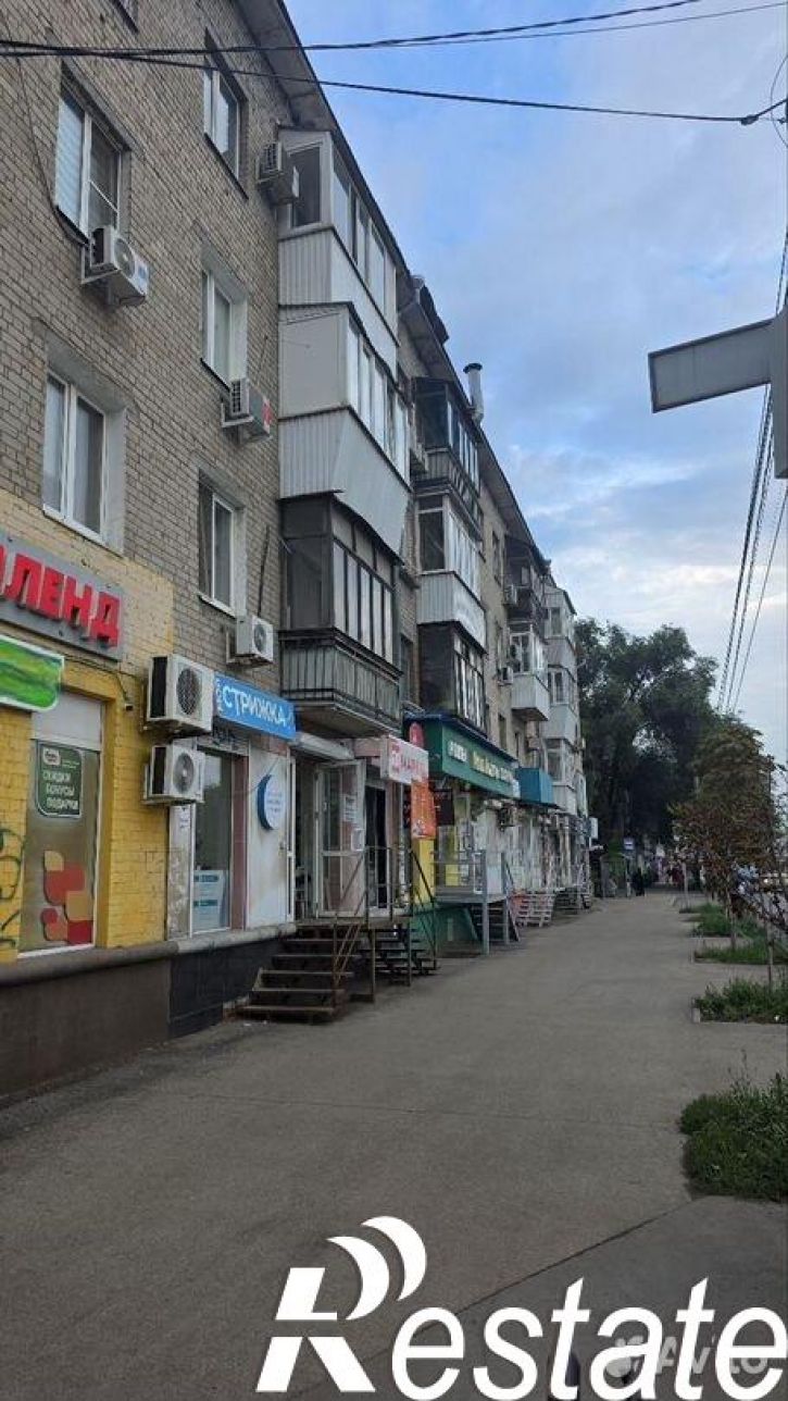 Торговое помещение улица Победы, 122,  д. 122