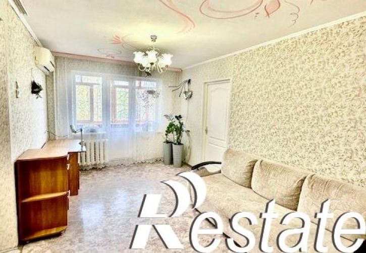 2-комн квартира улица Волгина, 93,  д. 93