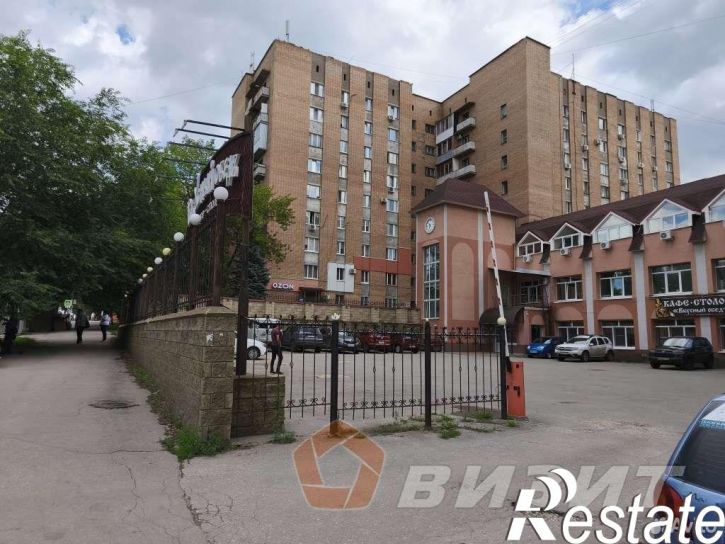 Торговое помещение улица Дзержинского, 13А,  д. 13А