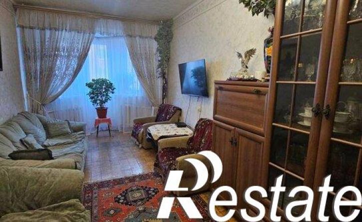 3-комн квартира улица Братьев Коростелёвых, 81,  д. 81