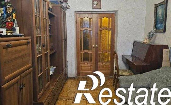 3-комн квартира улица Братьев Коростелёвых, 81,  д. 81