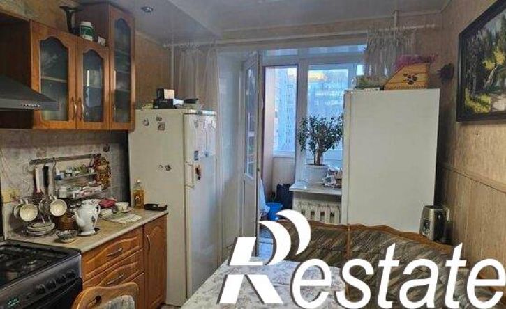 3-комн квартира улица Братьев Коростелёвых, 81,  д. 81