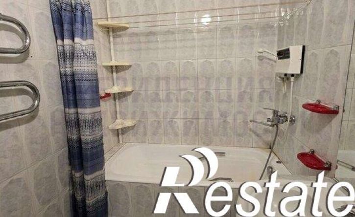 3-комн квартира улица Братьев Коростелёвых, 79,  д. 79