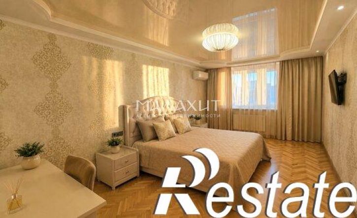 3-комн квартира Ново-Садовая улица, 23,  д. 23