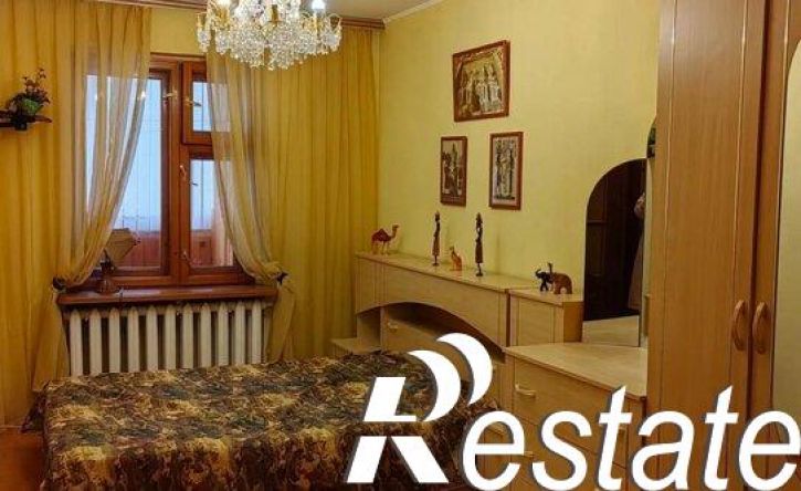2-комн квартира переулок Карякина, 1,  д. 1
