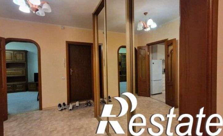 3-комн квартира Ново-Садовая улица, 347,  д. 347