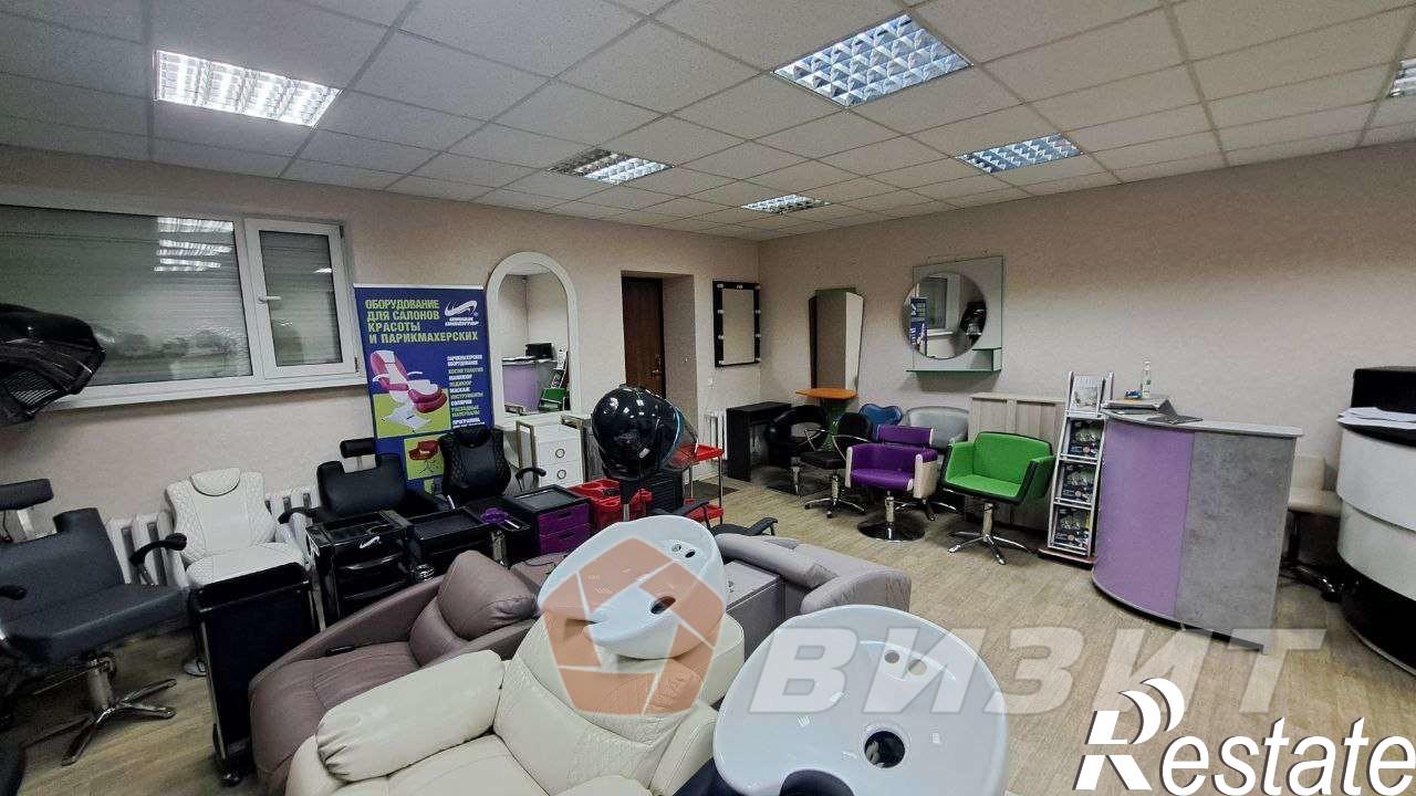 Сдать торговое помещение за 87 750 рублей на Рабочая улица, 85