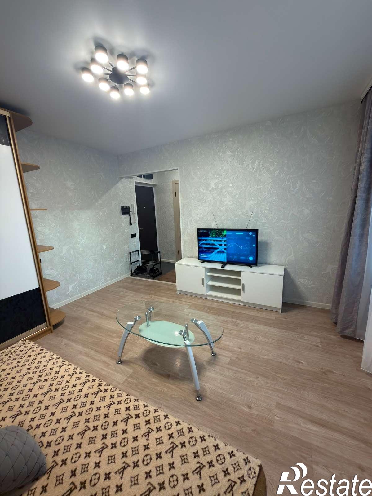 Сдать квартиру за 26 000 рублей на Аминева улица, 27