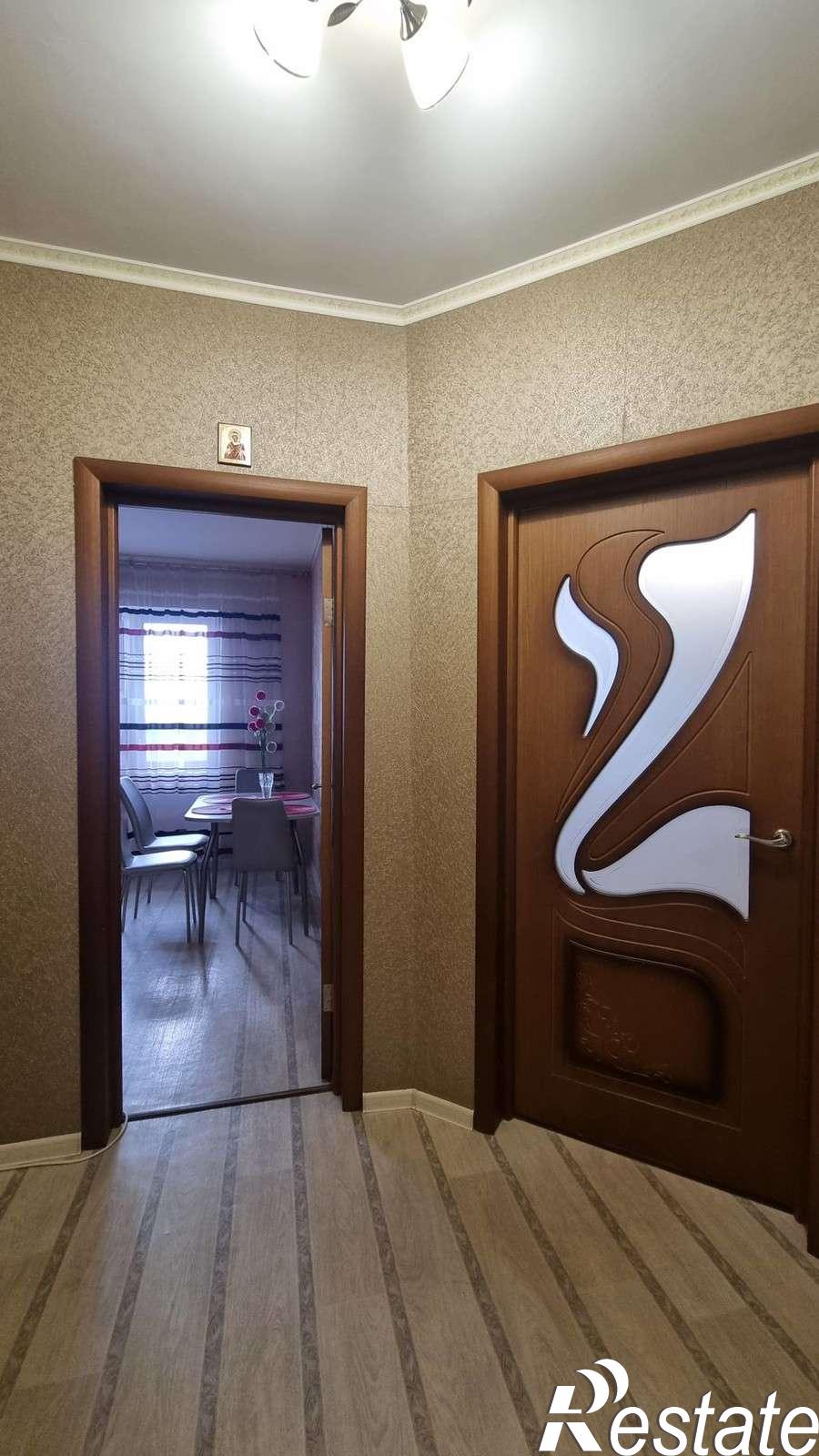 Купить квартиру за 9 000 000 рублей на Гастелло улица, 32