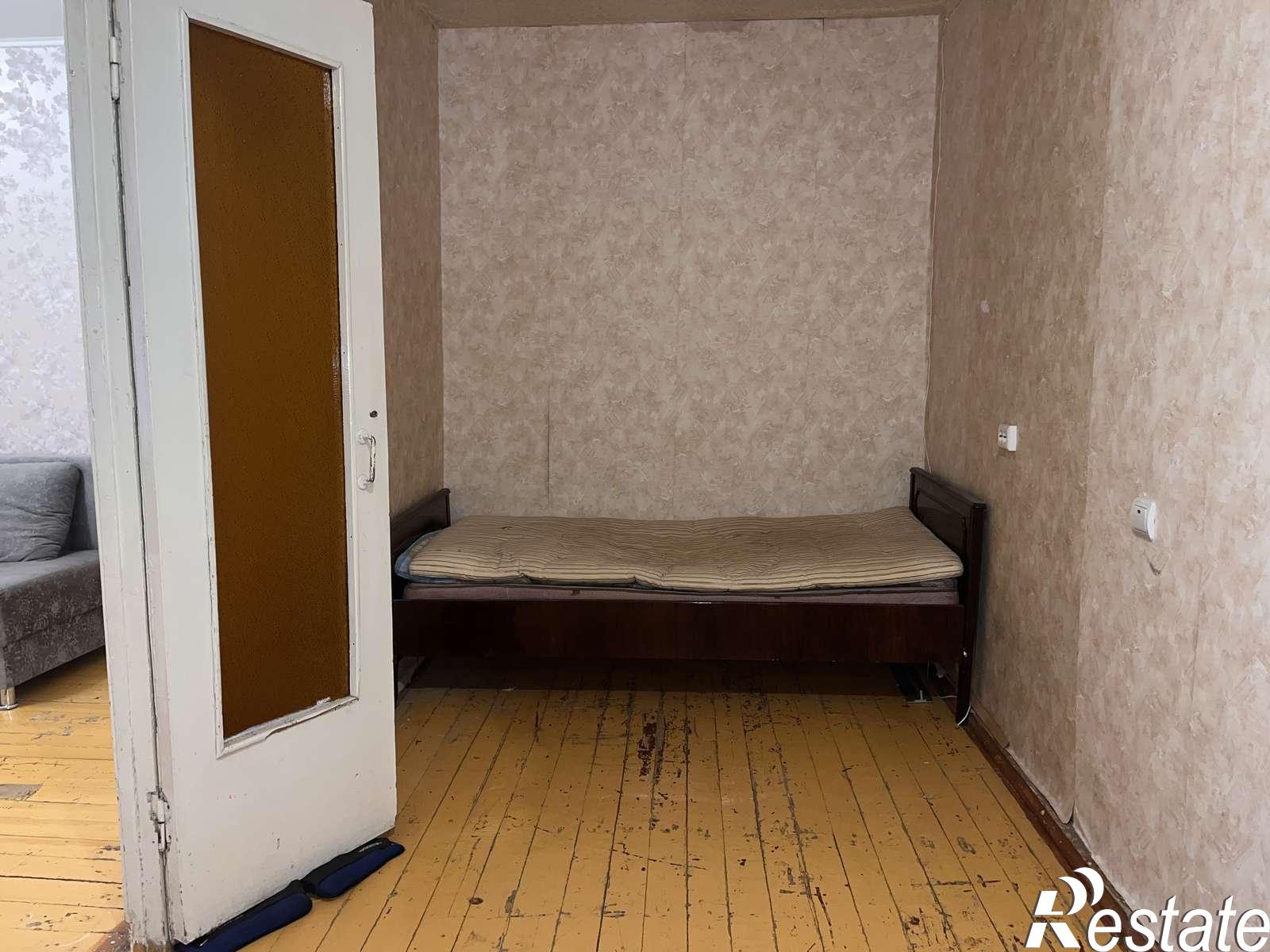 Сдать квартиру за 18 000 рублей на Авроры улица, 122