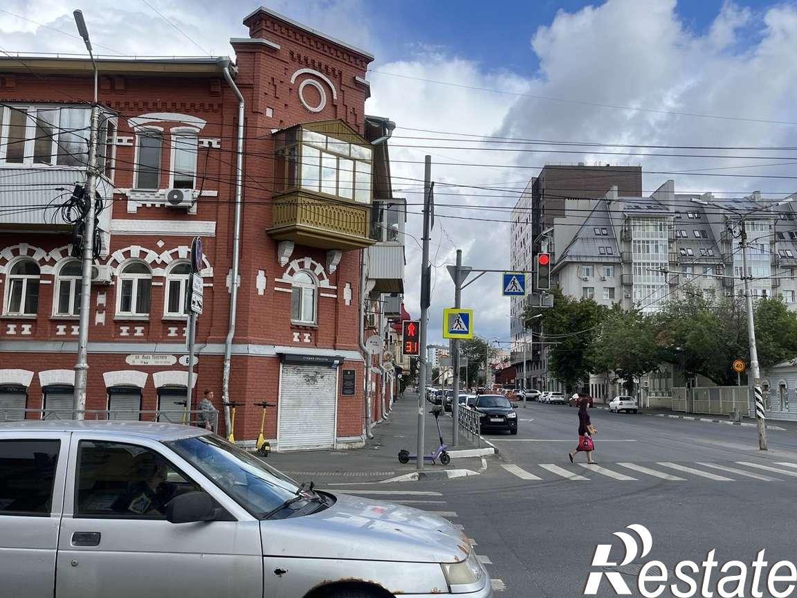 Купить торговое помещение за 15 000 000 рублей на Льва Толстого улица, 66