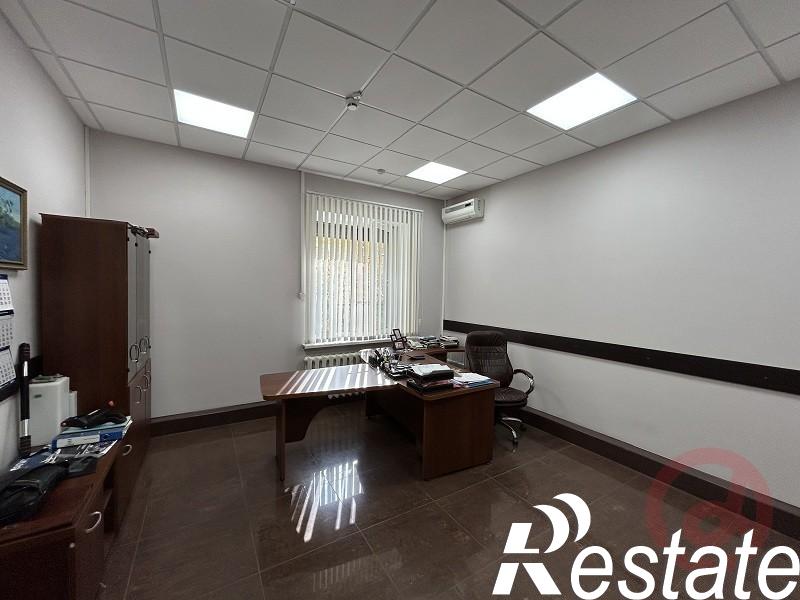 Купить офис, помещение под офис за 14 000 000 рублей на Кирова проспект, 435