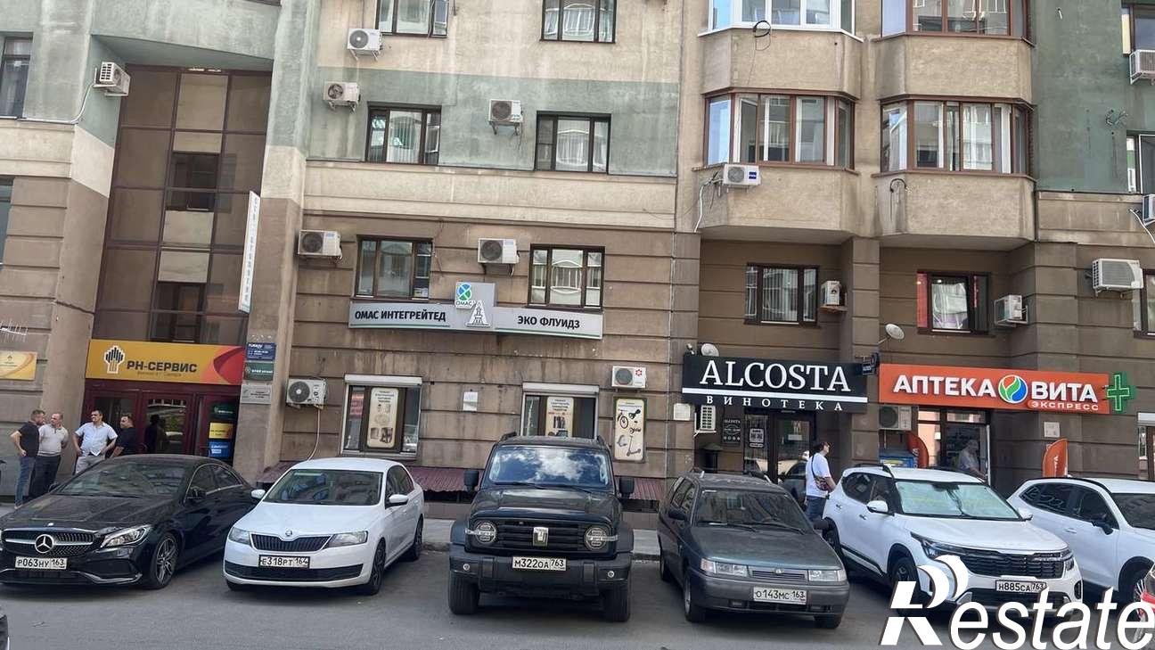Купить торговое помещение за 14 800 000 рублей на Садовая улица, 278