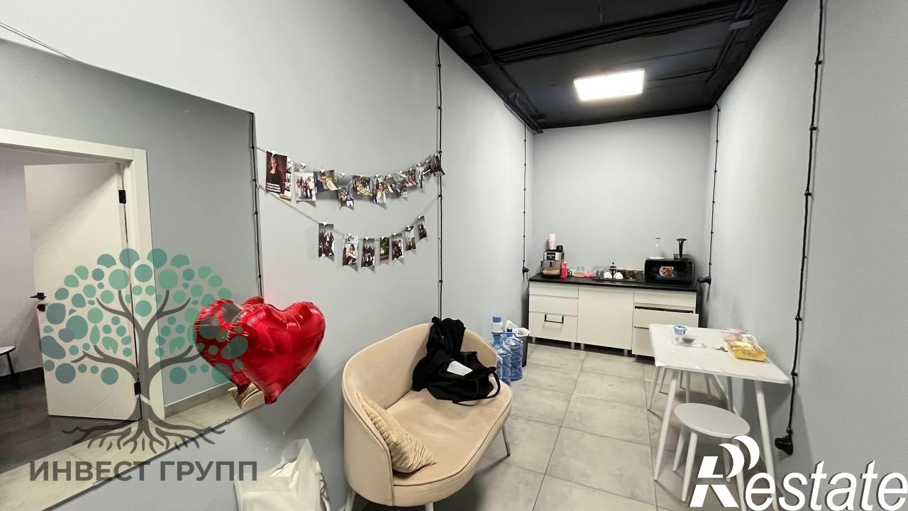 Сдать торговое помещение за 105 000 рублей на Арцыбушевская улица, 45