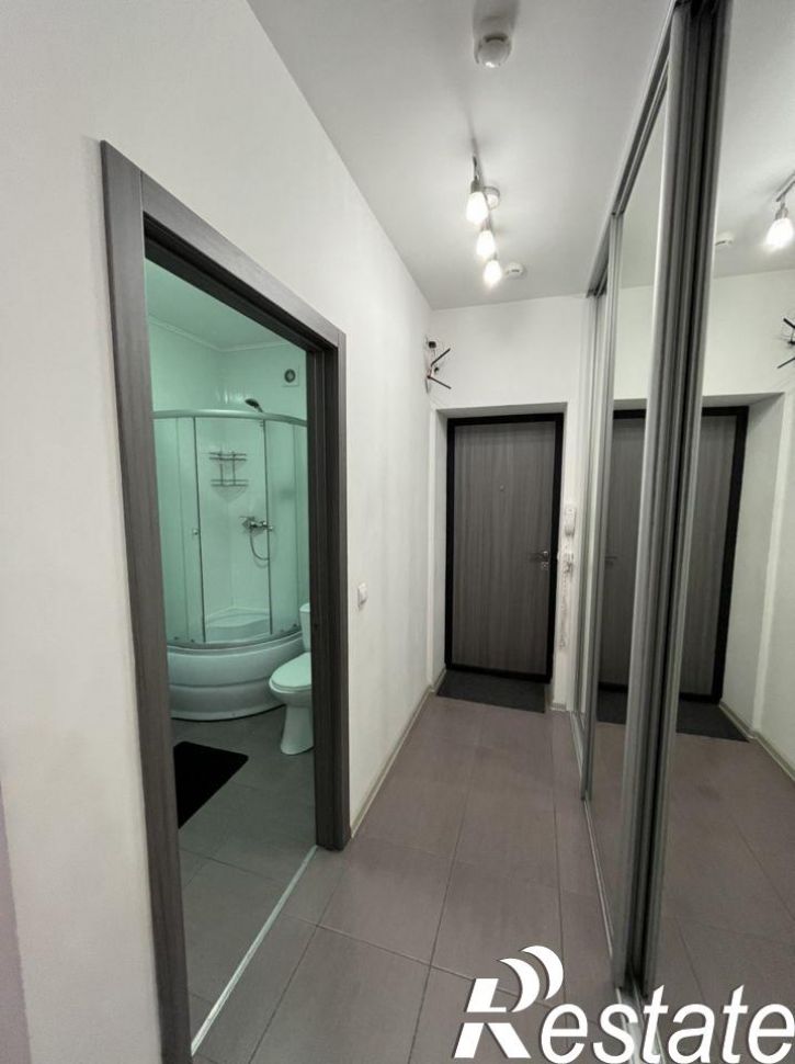 3-комн квартира 1-я просека, 37