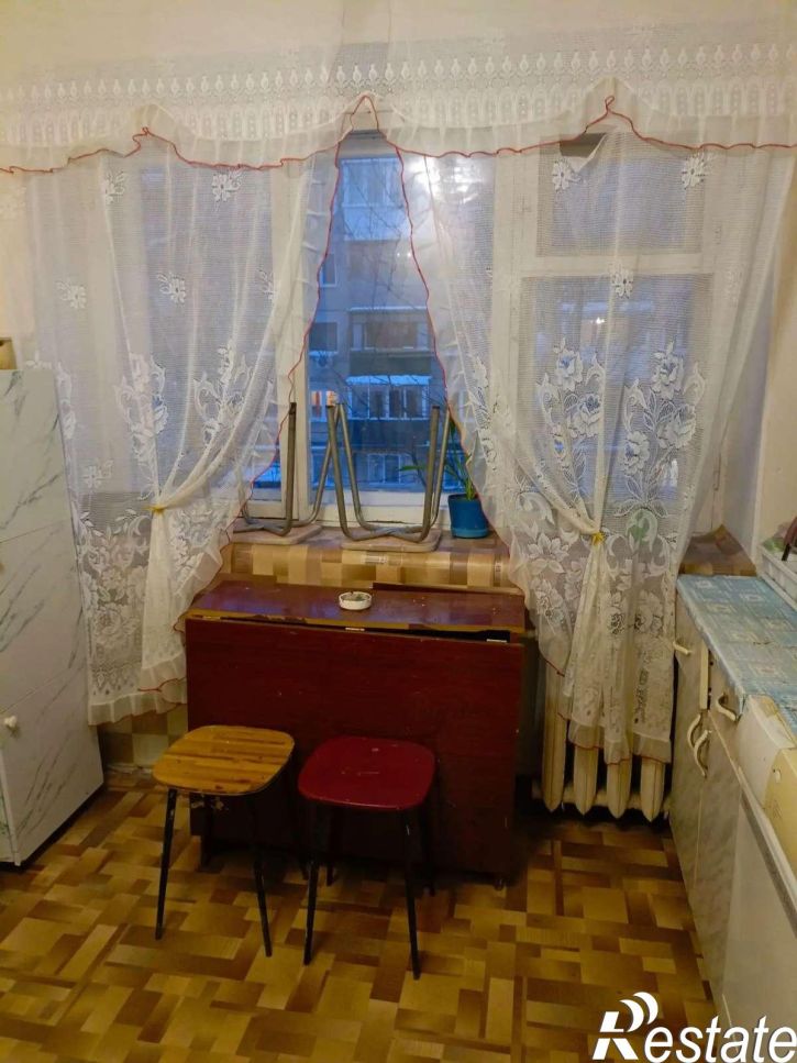 Комната Безымянный 2-й переулок, 4А