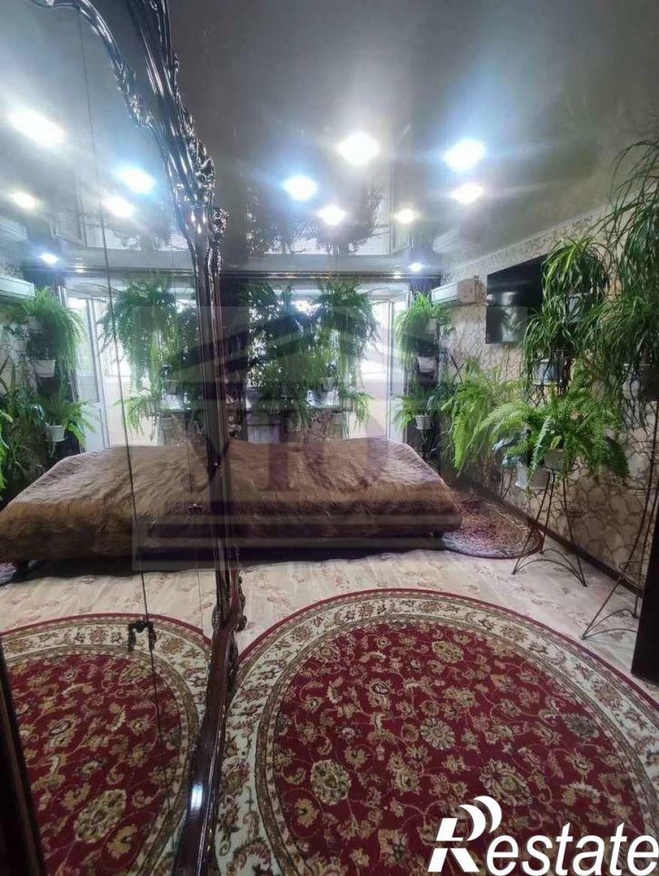 1-комн квартира Георгия Димитрова улица, 25