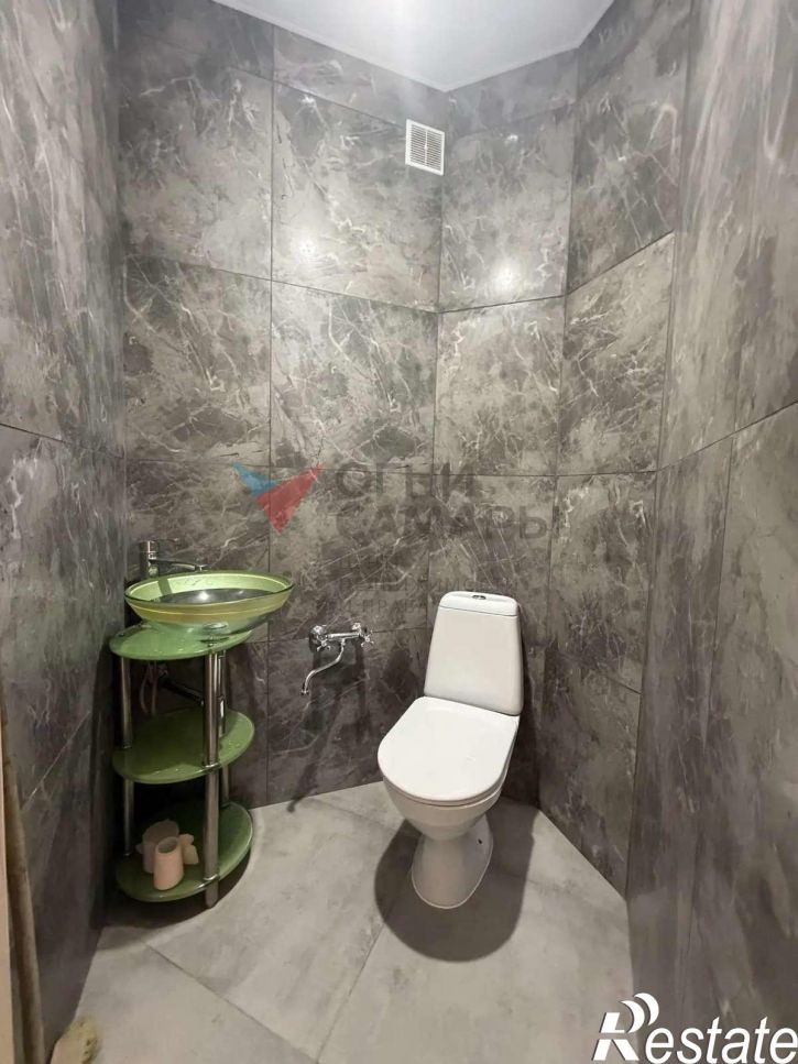 2-комн квартира Осетинская улица, 12