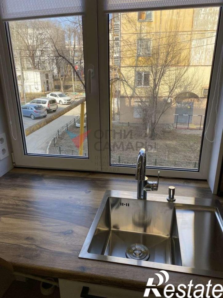 3-комн квартира Спортивная улица, 10