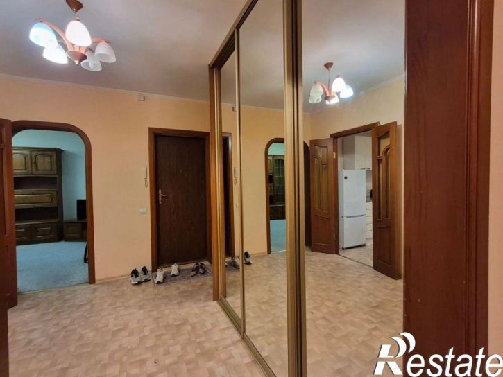3-комн квартира Ново-Садовая улица, 347