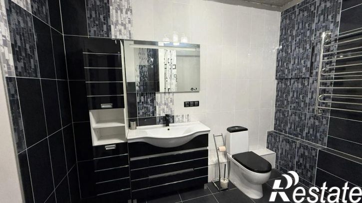 2-комн квартира Гаражная улица, 7
