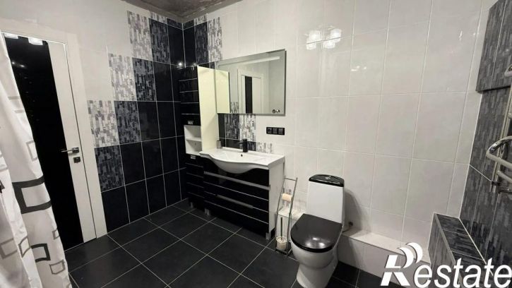 2-комн квартира Гаражная улица, 7