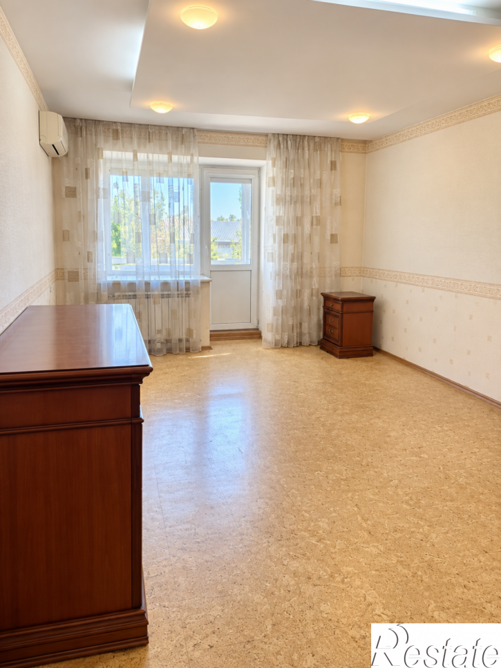 3-комн квартира Венцека улица, 78